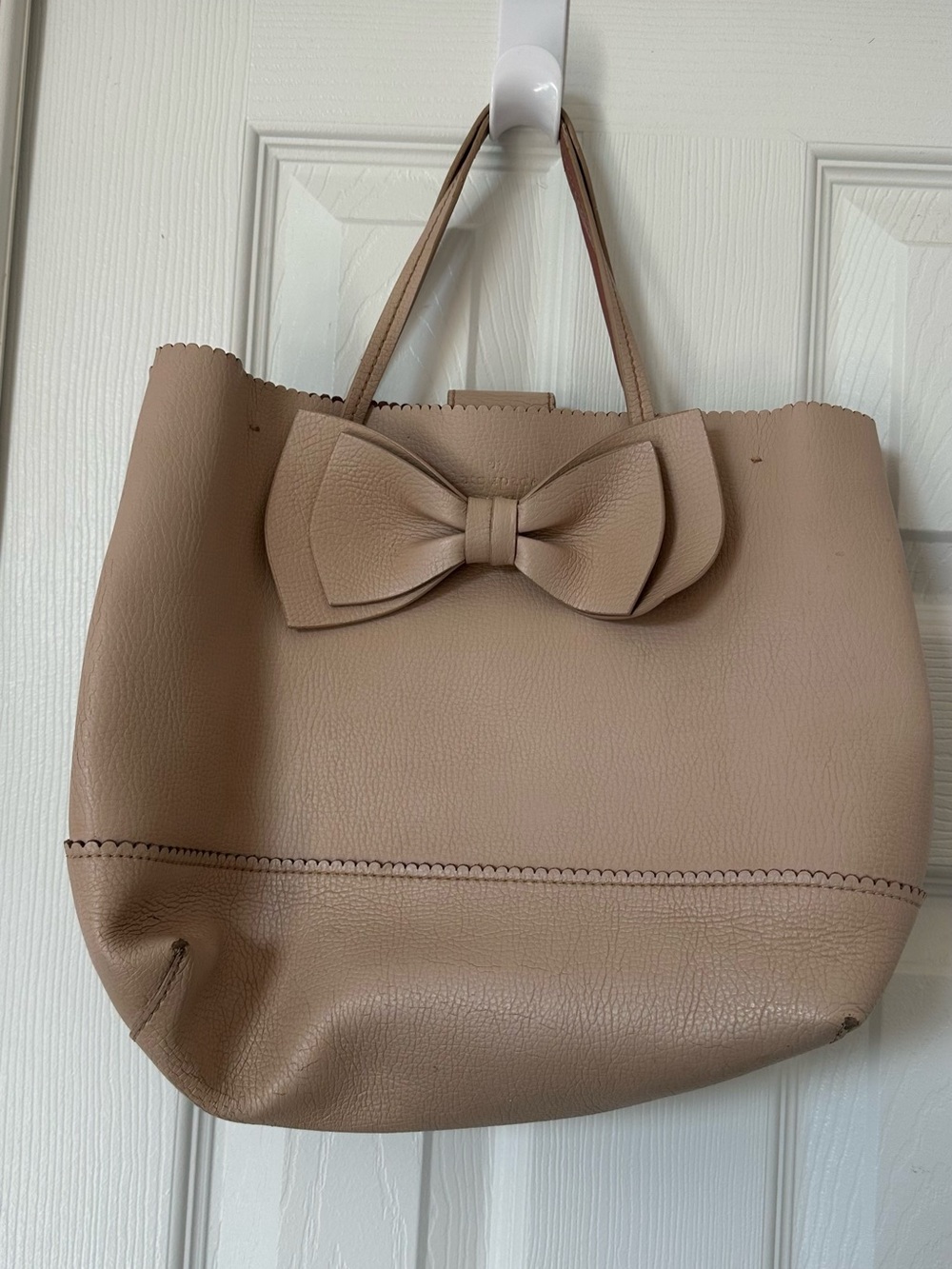 kate spade beige bow tote bag